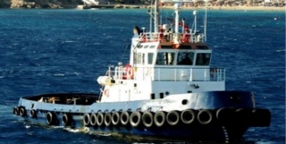 QUATERDECIES TOWED BY CHRISTOS XL QUATERDECIES TOWED BY CHRISTOS XL