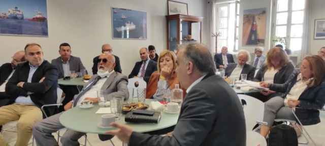 Συνάντηση στα γραφεία της Ένωσης στις 28/4/2023 με βουλευτές Α΄, Β΄ ΠΕΙΡΑΙΑ