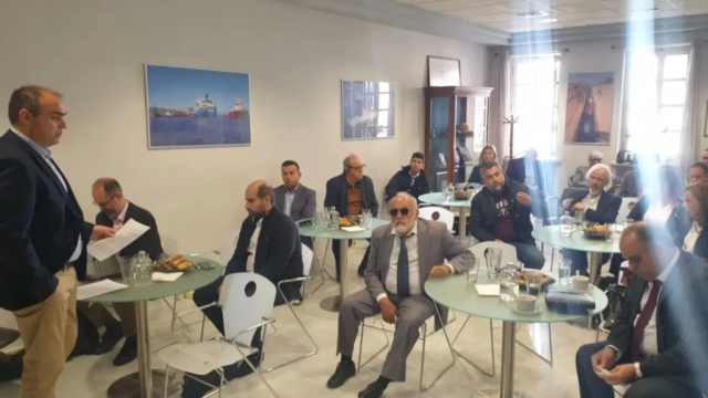 Συνάντηση στα γραφεία της Ένωσης στις 28/4/2023 με βουλευτές Α΄, Β΄ ΠΕΙΡΑΙΑ
