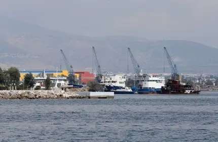 Ξηραδάκης – Ένωσης Ρυμουλκών: Επιτακτική ανάγκη έκδοσης κανονισμών ασφαλούς ρυμούλκησης